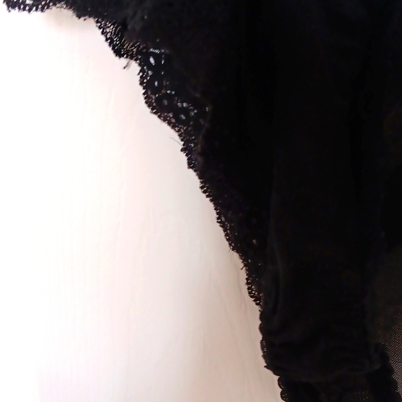 Cami/Teddy.Size Small. Black Nylon.EUC. - Picture 5 of 10